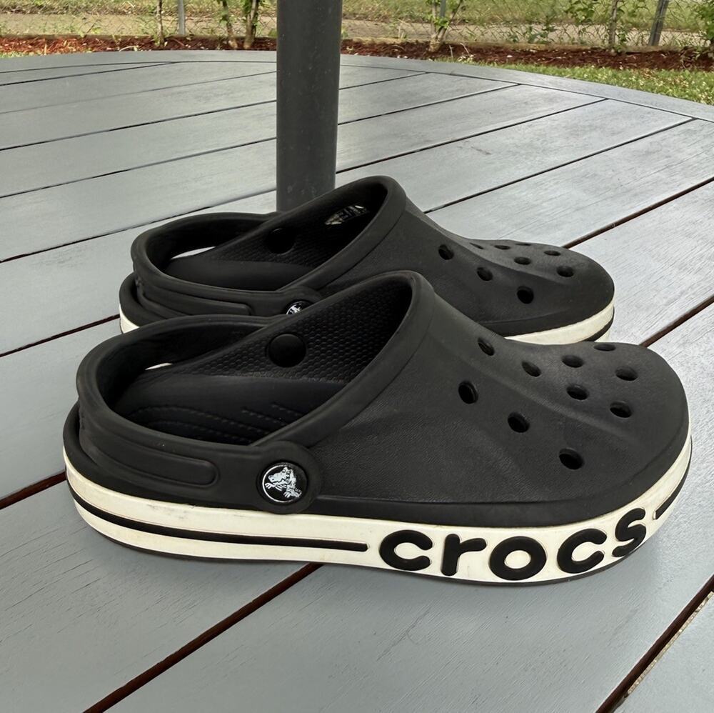 Crocs Bayaband Clogs Black White Men's 4 Women's 6 Comfort Slip On Shoes Sandals